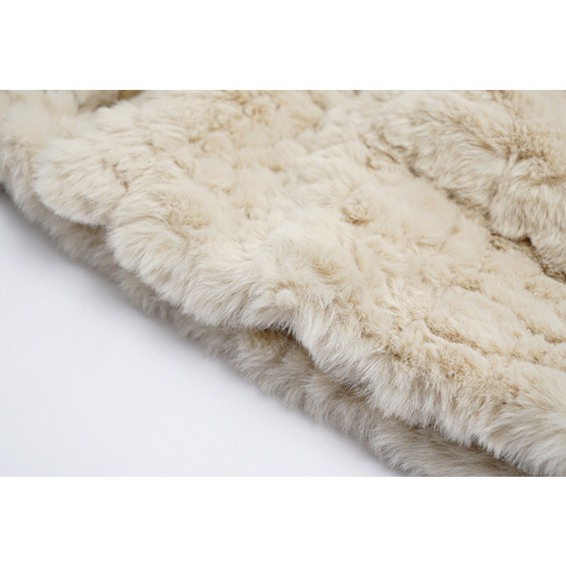 柊司芷仿兔毛短款羊羔毛冬绒外套 柊司芷短外套