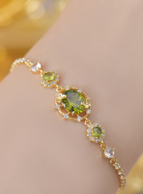 「弗洛兹湖畔」法式高级感复古小众百搭闪耀橄榄绿锆石抽拉手链