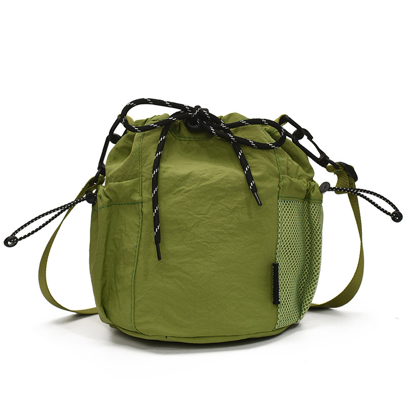Lightweight crossbody bag, outdoor bucket bag, sports phone bag