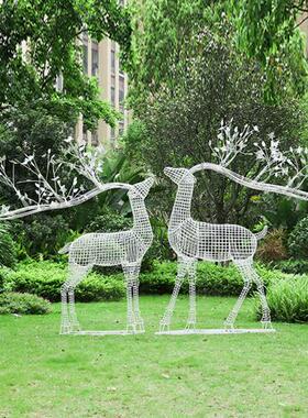 户外不锈钢镂空梅花鹿雕塑小区园林草坪售楼部铁艺长颈鹿装饰摆件