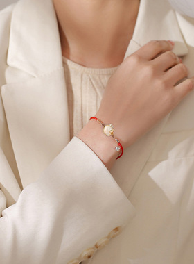 欧美新款圣诞新年礼物创意苹果红绳手链学生生日礼品手环手饰批发