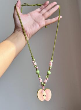 粉色陶瓷苹果编绳串珠项链女小众