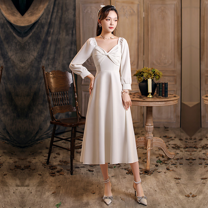 领证登记小白裙赫本小个子法式秋季 美蓓可连衣裙