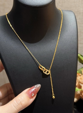 设计感轻奢镶钻猪鼻子流苏项链