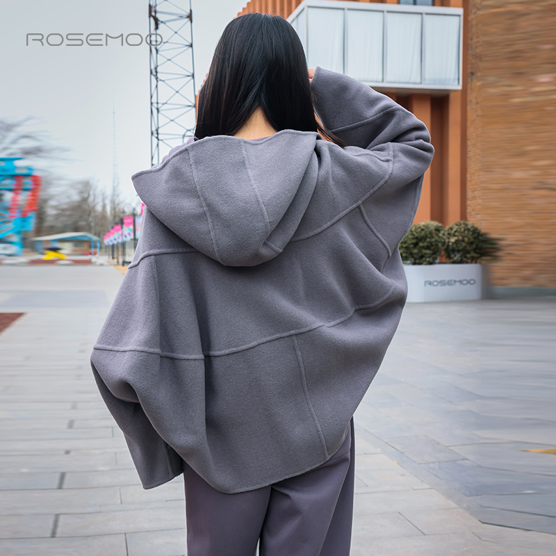容子木ROSEMOO商场同款双面呢绵羊毛连帽短款大衣RCL1DW005T - 图1