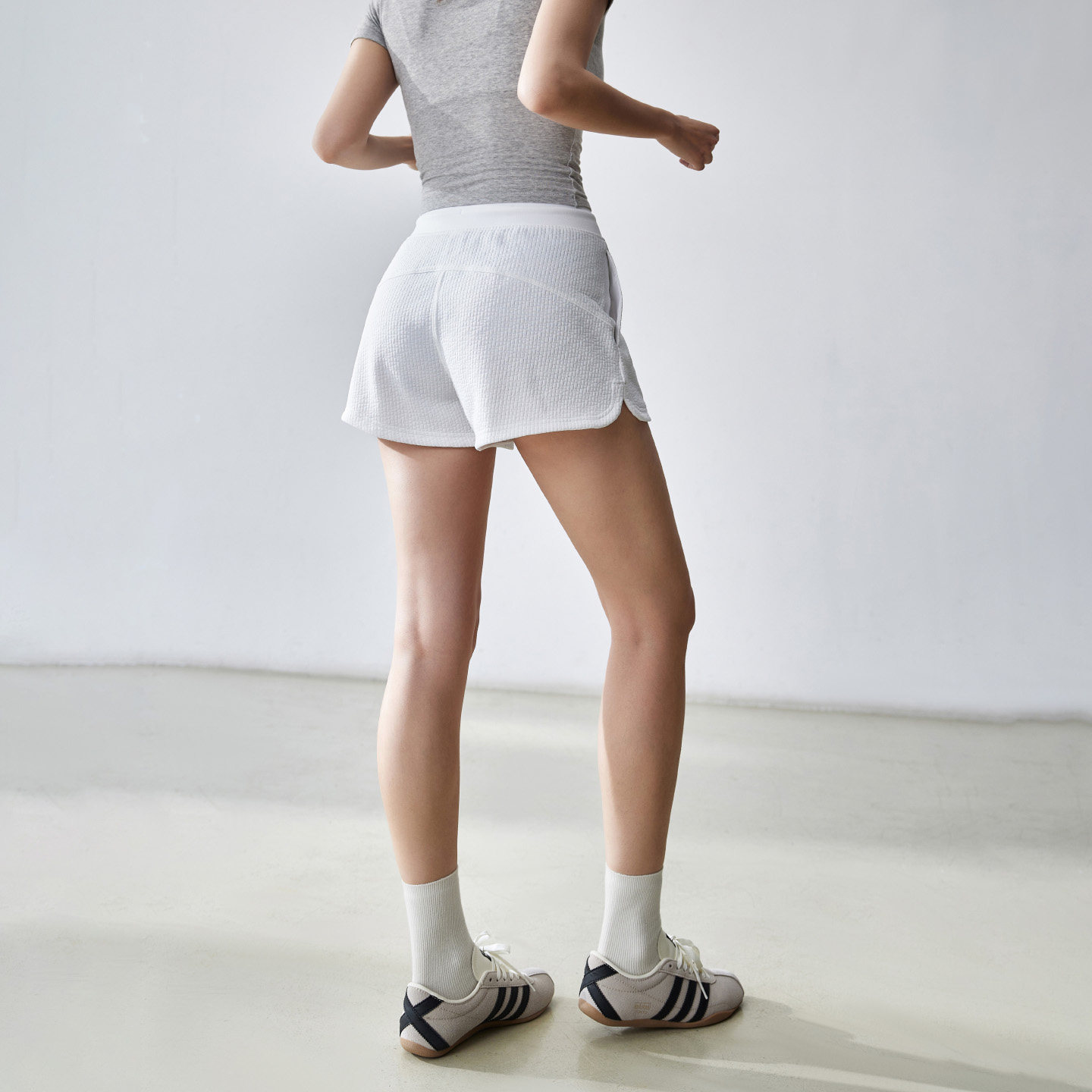 movingtime休闲运动短裤女宽松跑步训练瑜伽健身高腰口袋三分裤子,淘宝优惠券,粉丝福利购,淘宝优惠卷