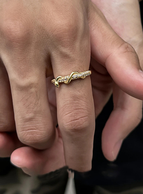 合金合成锆石戒指蛇年情侣对戒个性小众尾戒开口可调节指环配饰