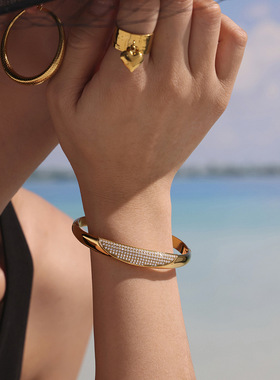 方糖简约风5A锆石卡扣手镯不锈钢镀18k金满天星满钻精致手环饰品