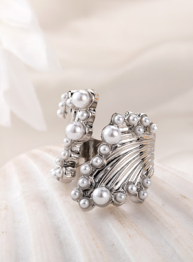 女戒指 Temperament Female wide version pearl ring cool rings