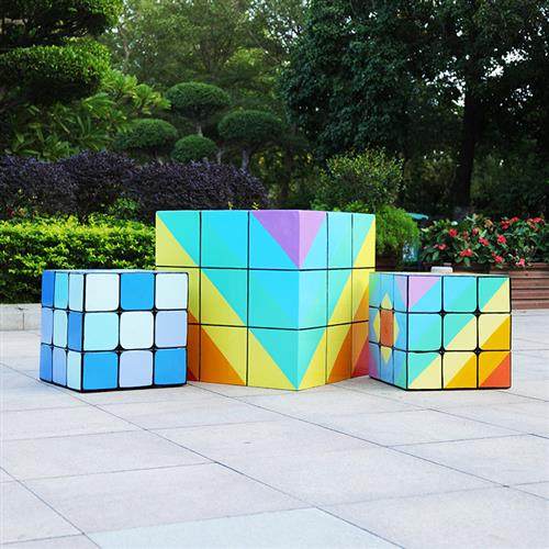 玻璃钢几何魔方雕塑幼儿园游戏城影院电竞彩色三角积木装饰品摆件 - 图2