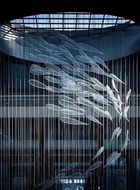 墙面不锈钢鱼装饰摆件别墅酒店庭院池塘金属镜面水景水池鱼群美陈