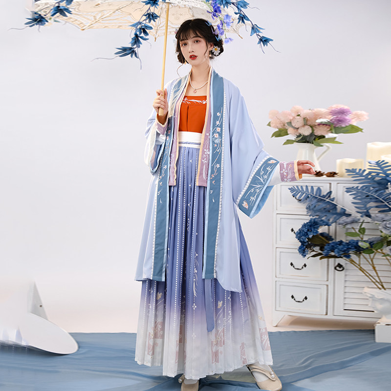 概季皎兰慕蝶原创中国风宋制长汉服 概季汉服