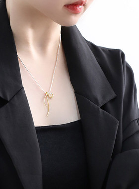 925银蝴蝶结项链女休闲风锁骨链女轻奢高级感小众设计链子毛衣链