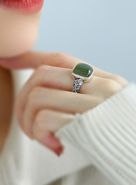 925银和田玉扭纹菱形戒指时尚轻奢百搭优雅可调节指环女个性饰品