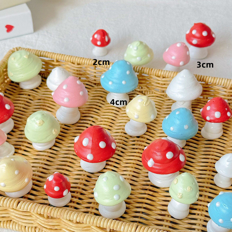 大黄油小熊蛋白糖生日蛋糕装饰摆件趴趴狗婚纱情侣成品蛋白糖插件,淘宝优惠券,粉丝福利购,淘宝优惠卷