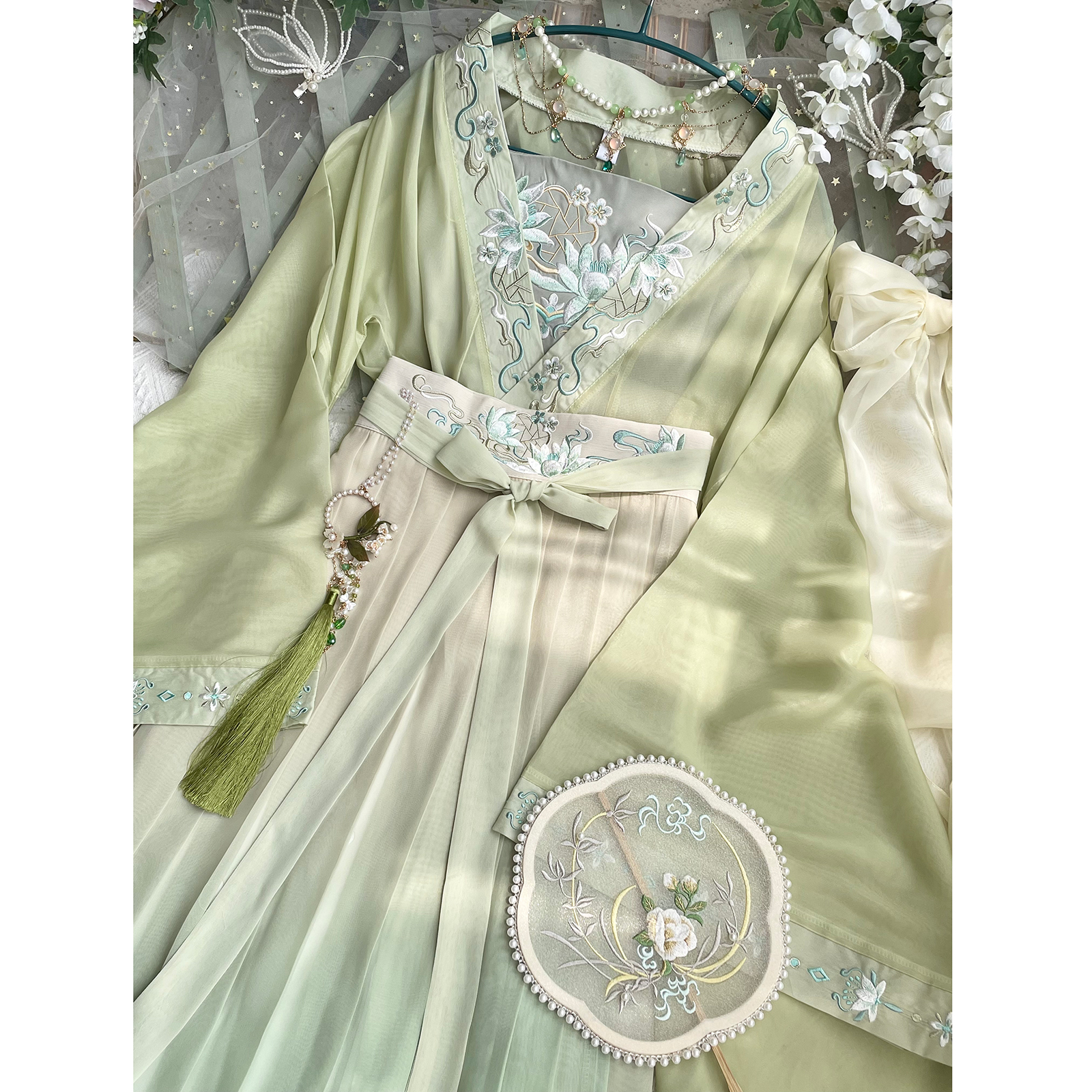 素羽华裳爱莲说原创改良女齐腰汉服 素羽华裳汉服