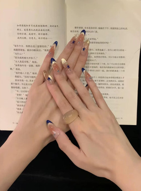 手工穿戴甲长椭圆 裸白底波点星星美甲 韩系温柔手绘可拆卸假指甲