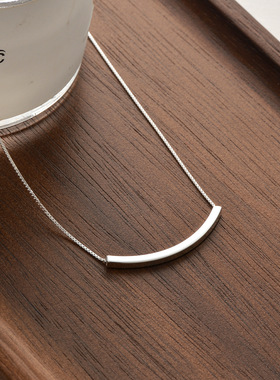 轻奢小众设计感百搭笑脸锁骨链