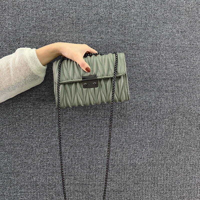 ins今年流行的2020新款潮小方包包 咪韩箱包女士包袋