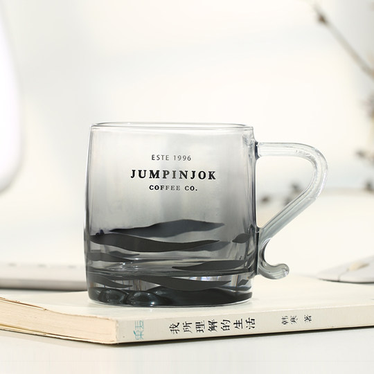 Mug with high-end design, summer internet celebrity and good looks