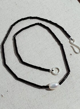 天然黑色玛瑙串珠项链女百搭感新中式复古圆形珠链锁骨链