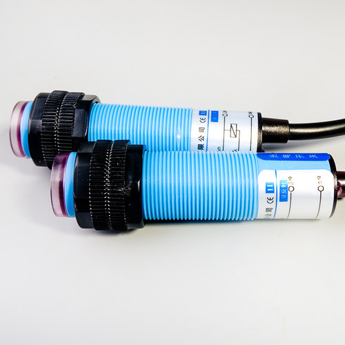 光电开关P1对射式传感器PNP常开三线红外线感应器E3F-10DP1 - 图3