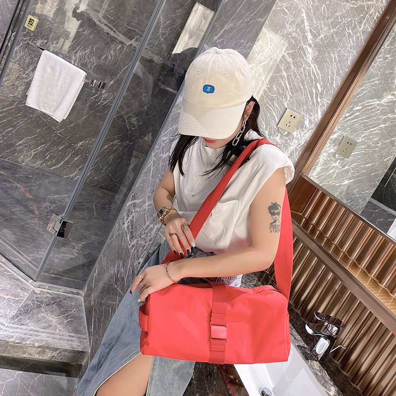 八妹运动健身吐司包女防水训练包 八妹箱包女士包袋