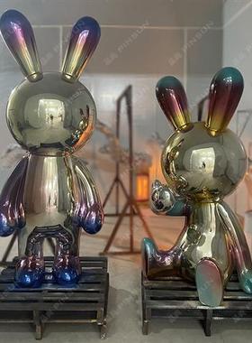 现代玻璃钢卡通兔子动物雕塑酒店会所大堂软装饰别墅美陈摆件定制