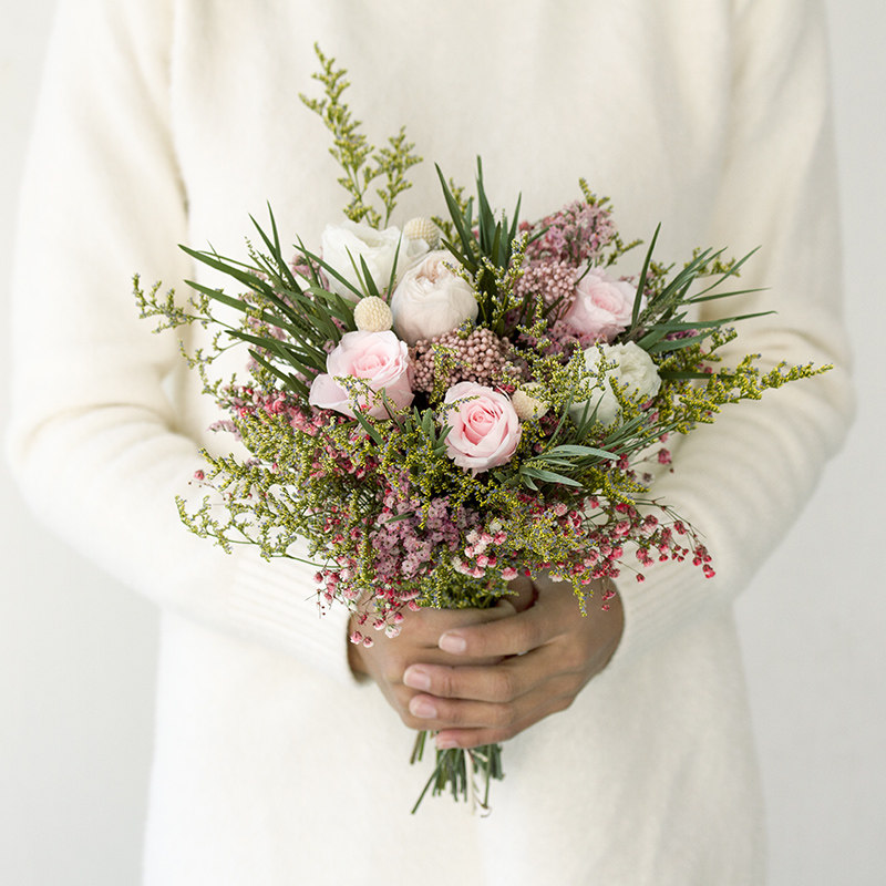 超大满天星花束 淑心花坊玫瑰蛋糕花盒 满天星干花小花束