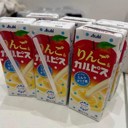 日本进口Asahi朝日可尔必思原味苹果葡萄味乳酸菌风味饮料盒装 - 图1