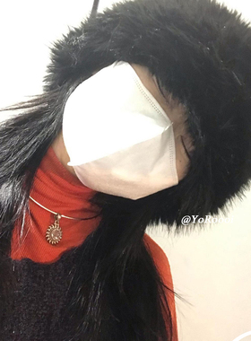 小众别致蓝色保暖辣妹帽子