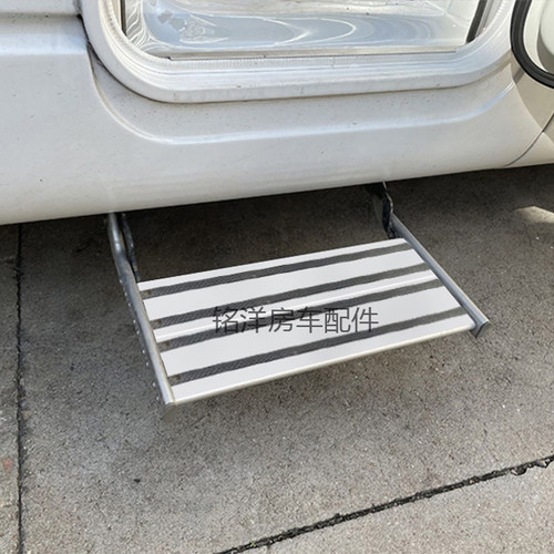 B款房车单层双层电动折叠踏步拖挂车带灯迎宾踏板铝合金手动踏步 - 图3