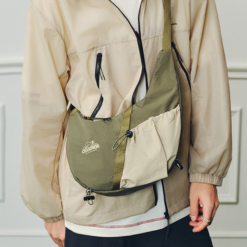 Champion shoulder bag mountain series outdoor lightweight
