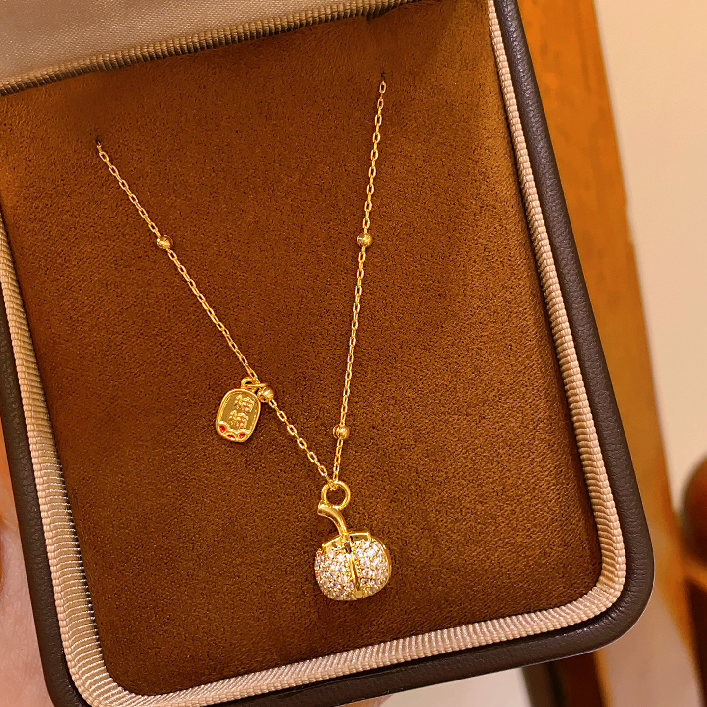 金色满钻柿柿如意项链女2025新款轻奢高级感气质大气毛衣链配饰品,淘宝优惠券,粉丝福利购,淘宝优惠卷