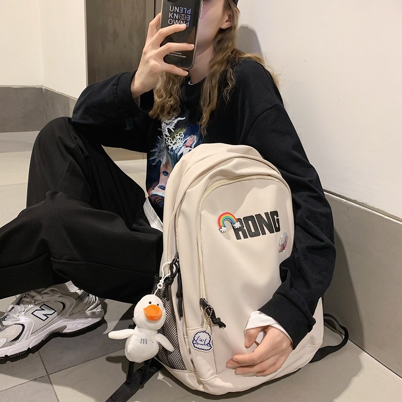 2020年新款女韩版潮中学生风双肩包 宝诗卓双肩背包