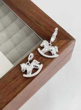 足银990纯银碎冰冰木马吊坠可爱摇摇马个性银饰搭配项链高级感女