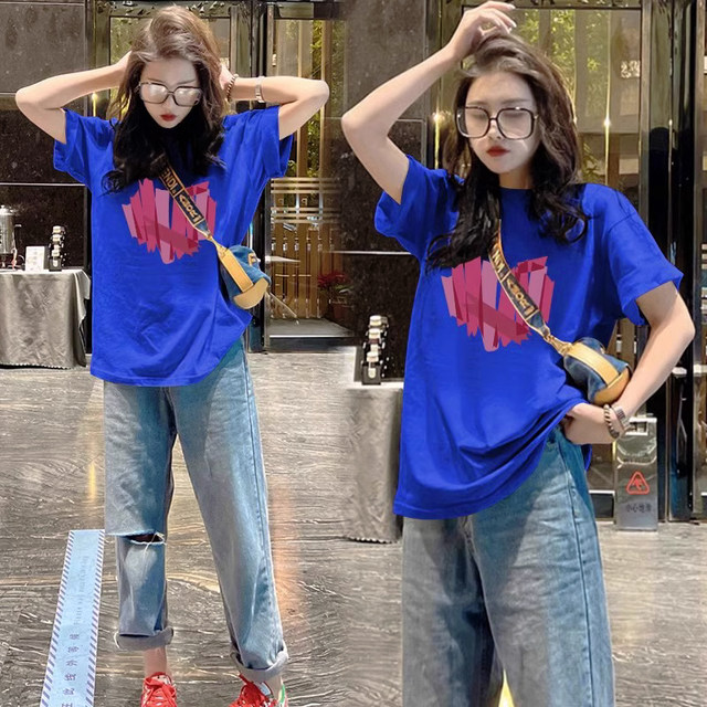 Pink cotton short-sleeved T-shirt for women