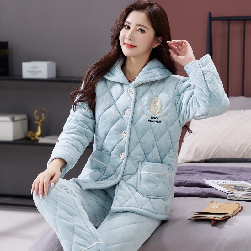 秋冬款珊瑚绒睡衣女加绒加厚三层夹棉袄冬季法兰绒女士家居服套装 - 图1