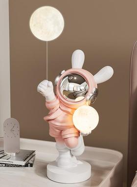 高档轻奢宇航员摆件家居装饰品客厅电视柜软装玄关潮玩太空人兔子