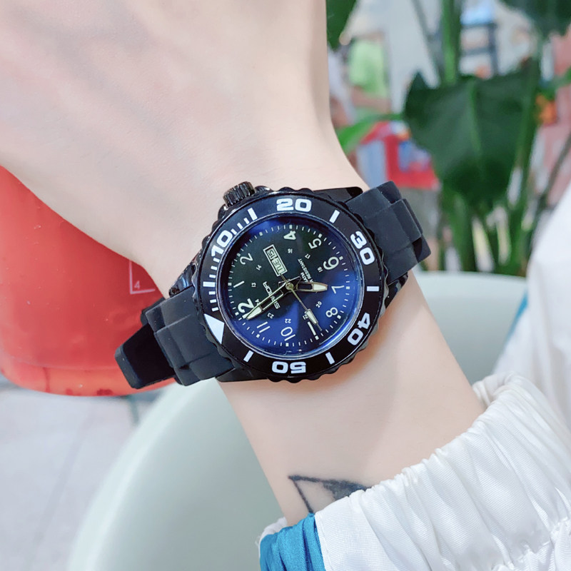 女简约气质ins风初中学生电子手表 范美国产腕表