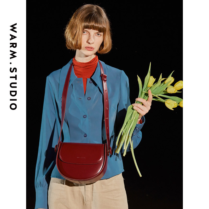 kunogigi /古良吉吉棕色耳朵马鞍包 古良吉吉女士包袋