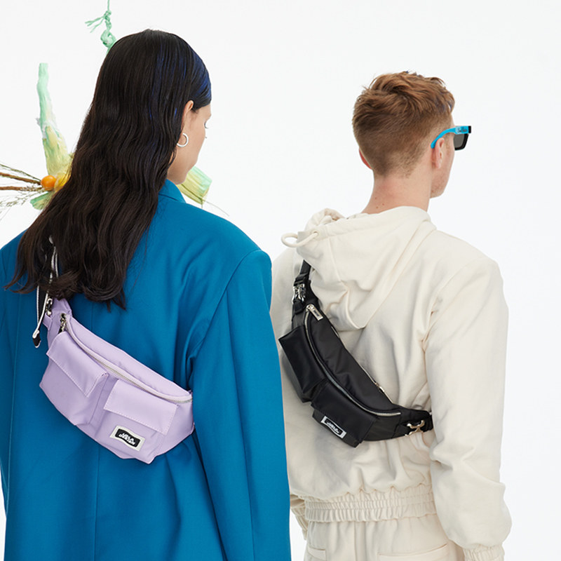 萝拉「野果」小众设计少女斜挎女胸包 萝拉女士包袋