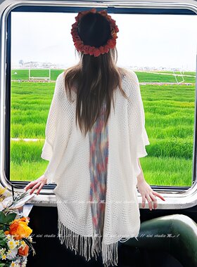 云南丽江旅游白色针织披肩女