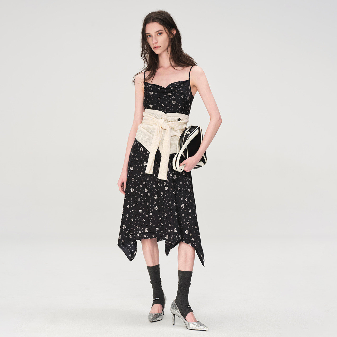 商场同款 摩萨克夏款荡领不规则钻石印花吊带长款连衣裙女,淘宝优惠券,粉丝福利购,淘宝优惠卷