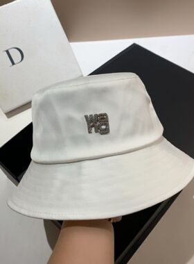 大王醋酸渔夫帽欧美时尚简约百搭黑白色绸缎盆帽秋季户外出游遮阳