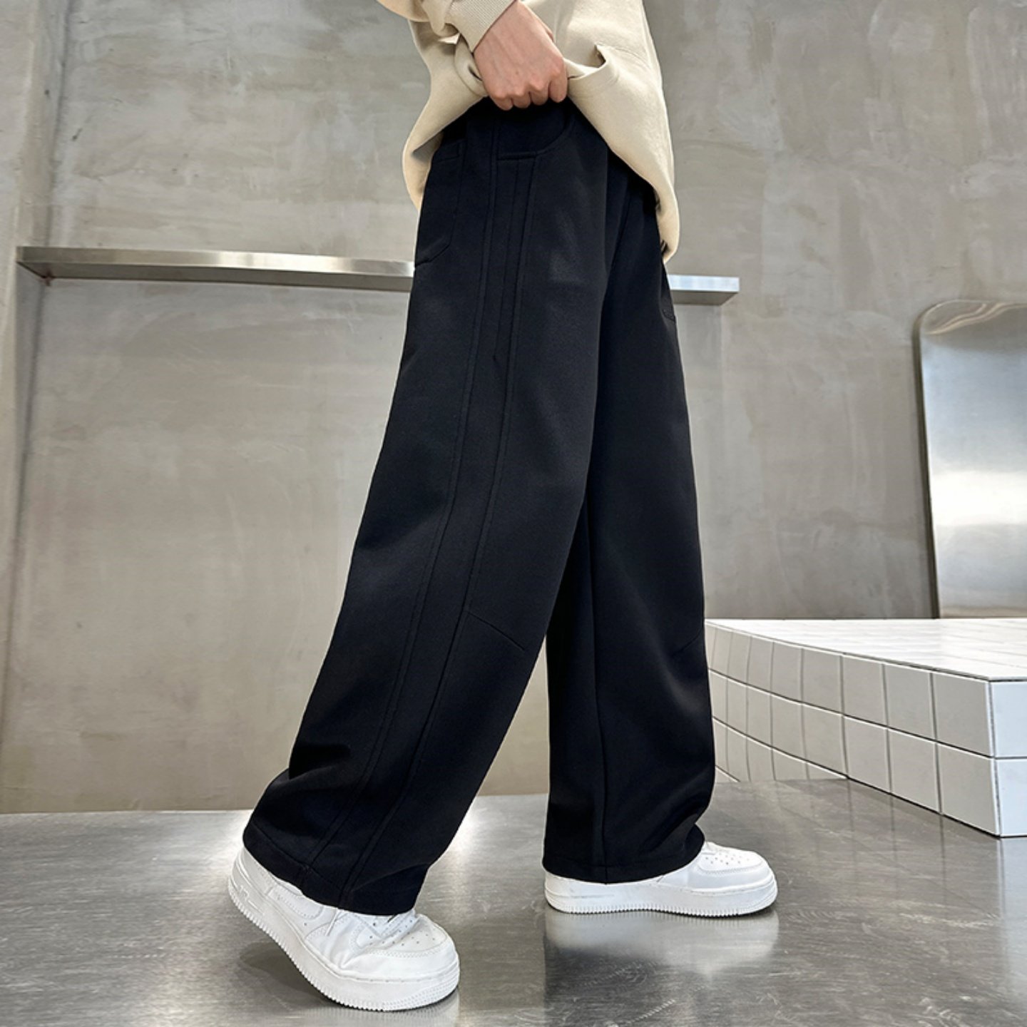 男童春秋新款阔腿运动裤2026新款儿童裤子初中生休闲压花针织卫裤,淘宝优惠券,粉丝福利购,淘宝优惠卷