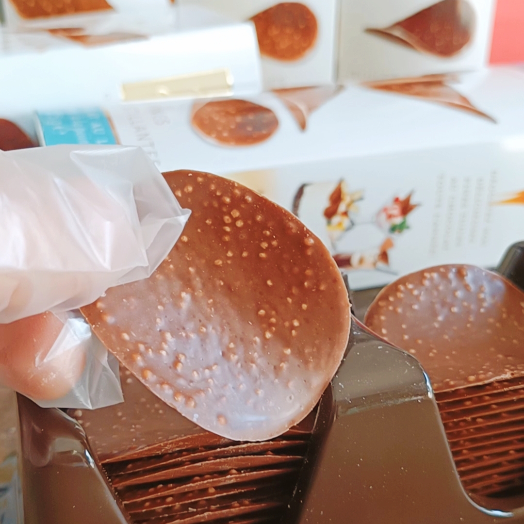 比利时原装进口零食hamlet巧克力薯片脆片薄片多口味盒装125g - 图0