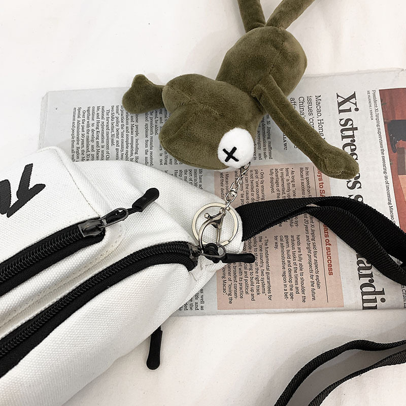 2021新款男女胸包多功能单肩小包 念今男士包袋