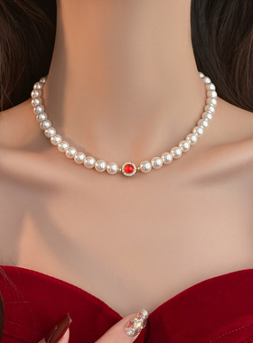 红色珍珠项链结婚订婚穿搭配饰