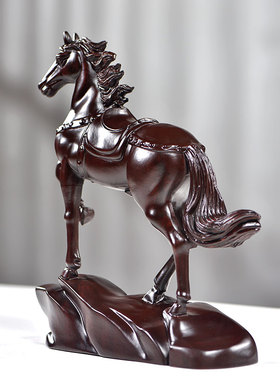 黑檀木雕刻马摆件马到成功